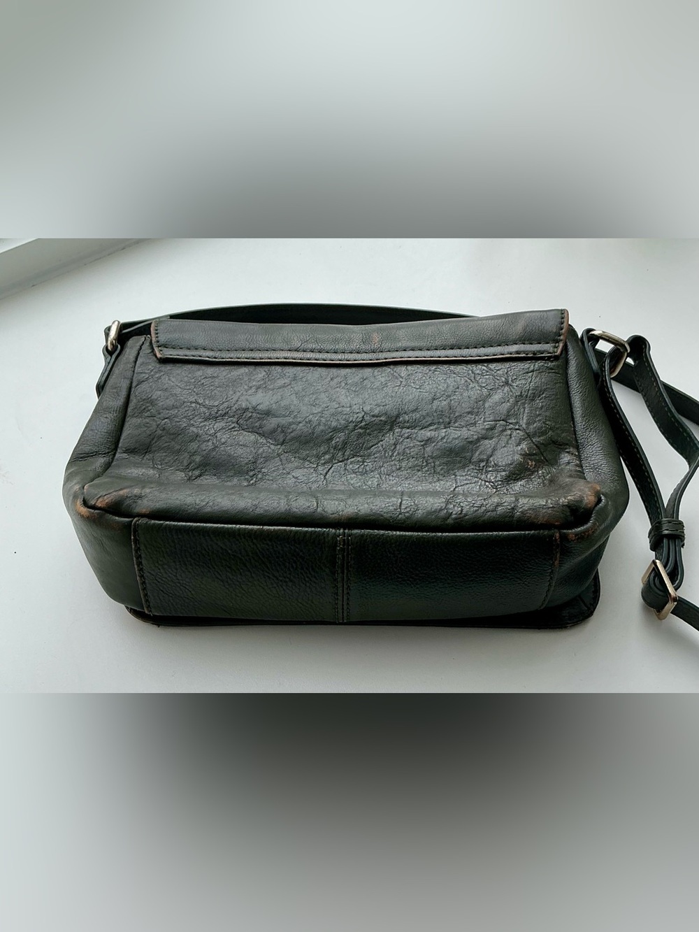 Danier Leather Bag Green USA Y2K Quiet Luxury Dark Academia Minimalist VTG Boho - Picture 11 of 16